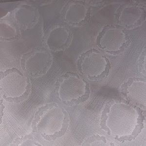 Lightweight King comforter with pillow shams